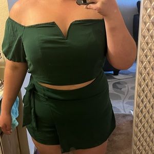 Set with shorts and shirt